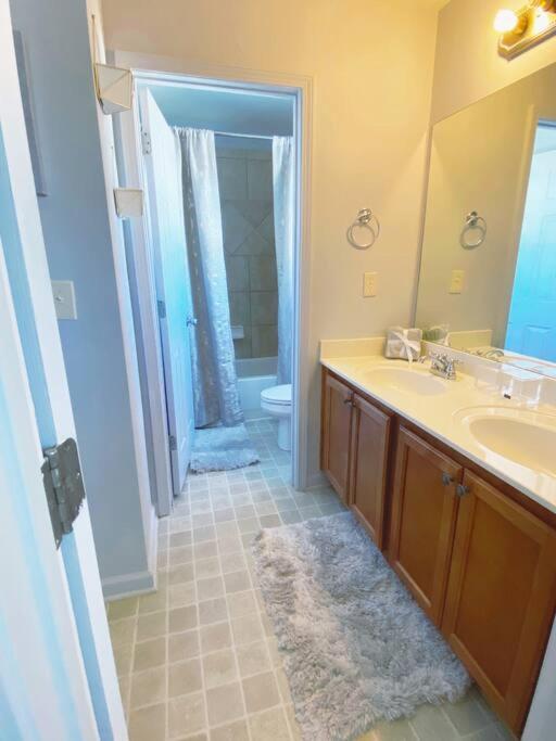 Entire Home Downtown Atl! Walk To Gwcc And More! Atlanta Exterior foto
